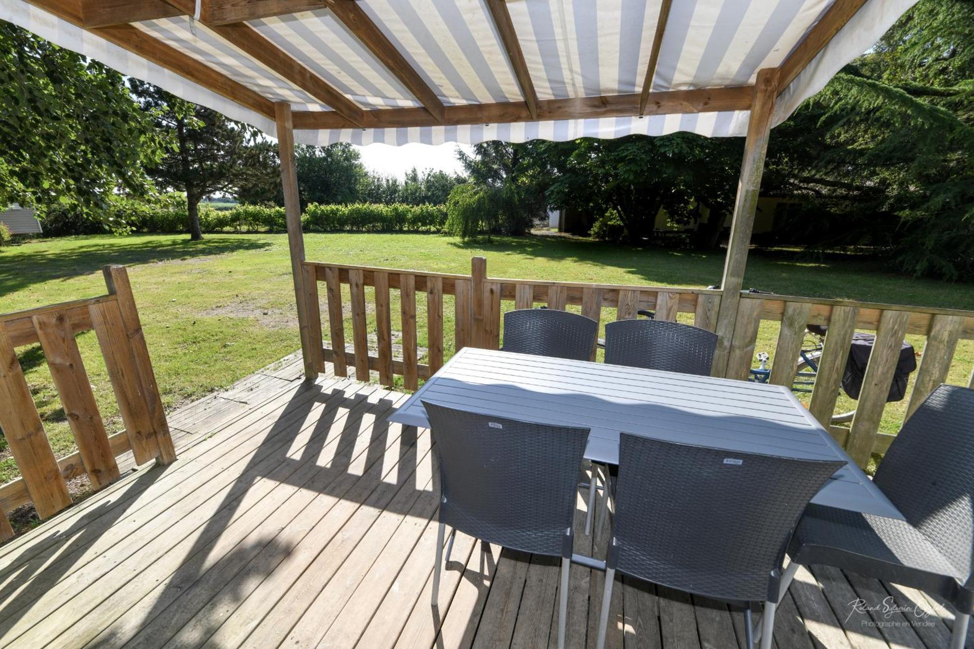 Domaine Les Rousselieres Villa อูลูนน์-ซัวร์-แมร์ ภายนอก รูปภาพ